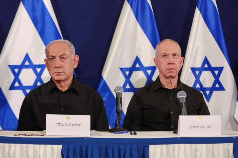 Israeli prime minister Benjamin Netanyahu and defense minister Yoav Gallant during a press conference in the Kirya military base in Tel Aviv , Israel , 28 October 2023. ABIR SULTAN POOL/Pool via REUTERS